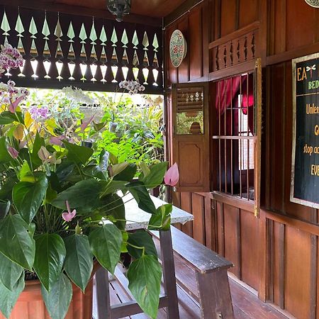 Rumah Kayu Sulawesi Antique Bedugul  Zewnętrze zdjęcie