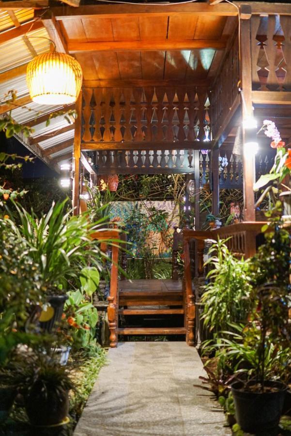 Rumah Kayu Sulawesi Antique Bedugul  Zewnętrze zdjęcie