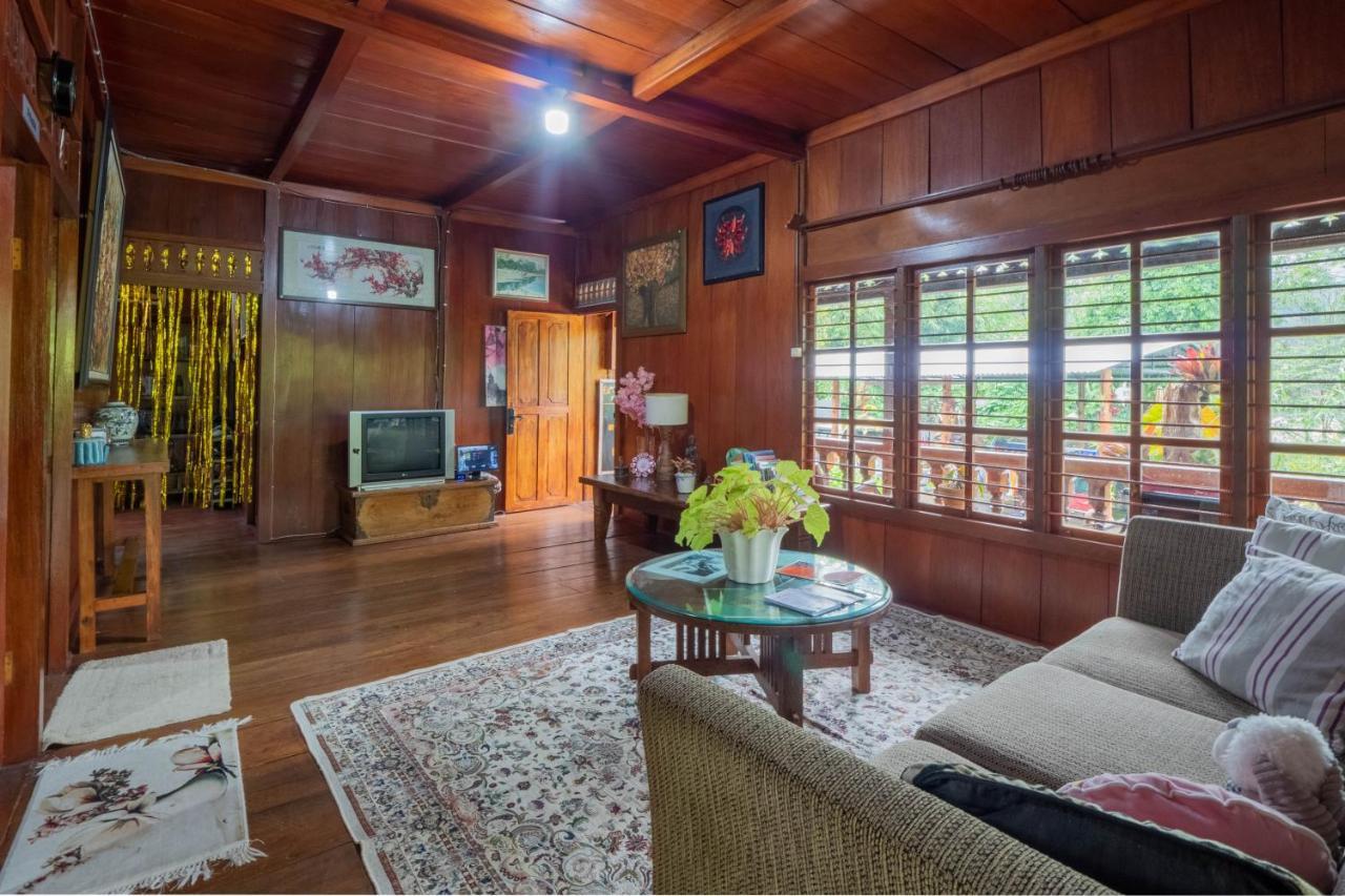 Rumah Kayu Sulawesi Antique Bedugul  Zewnętrze zdjęcie